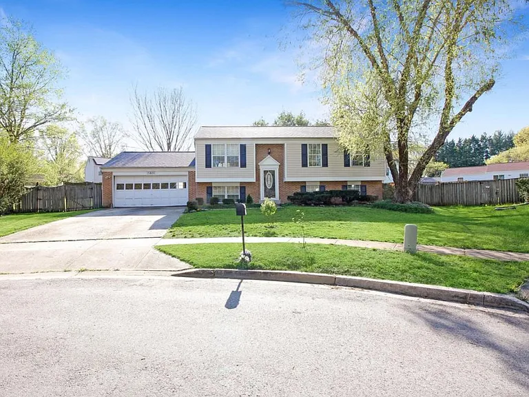 15800 Atomic Ln — Photo 1