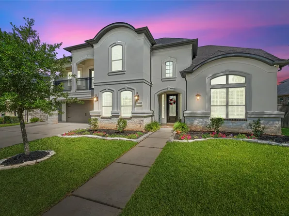 1002 Pleasant Pines Ln, Pinehurst, TX 77362