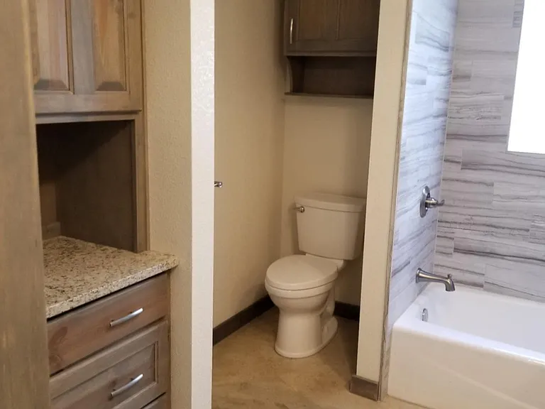 260 Mill Rd #A — Photo 13