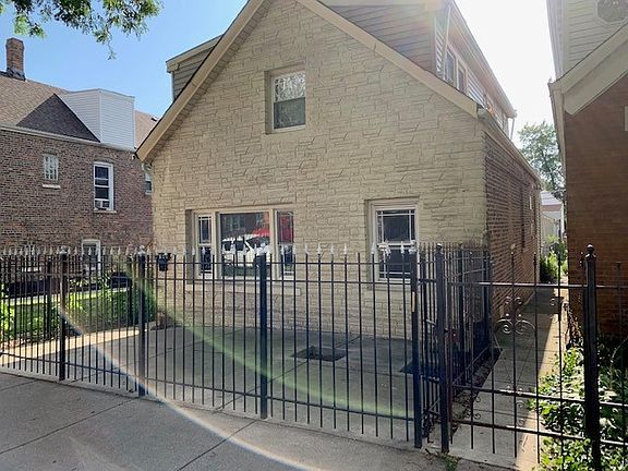 3rd image of 2816 S Homan Ave