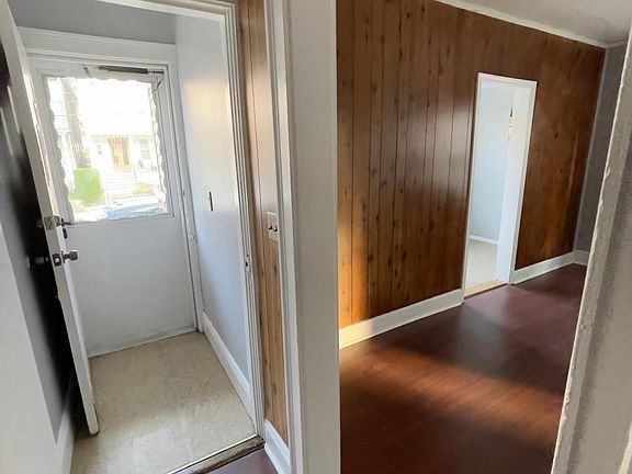 3rd image of 230 N High St Floor 1