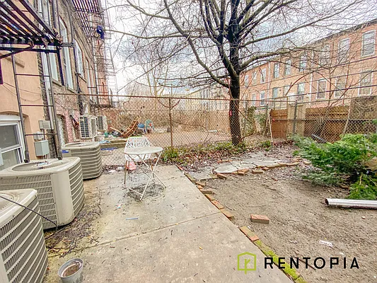 Rented by Rentopia | media 12