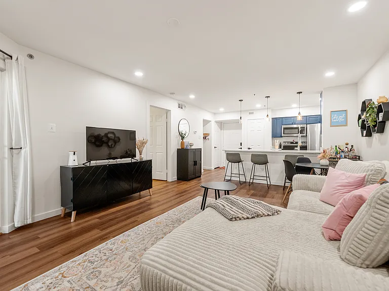 3307 Wyndham Cir #2169 — Photo 5