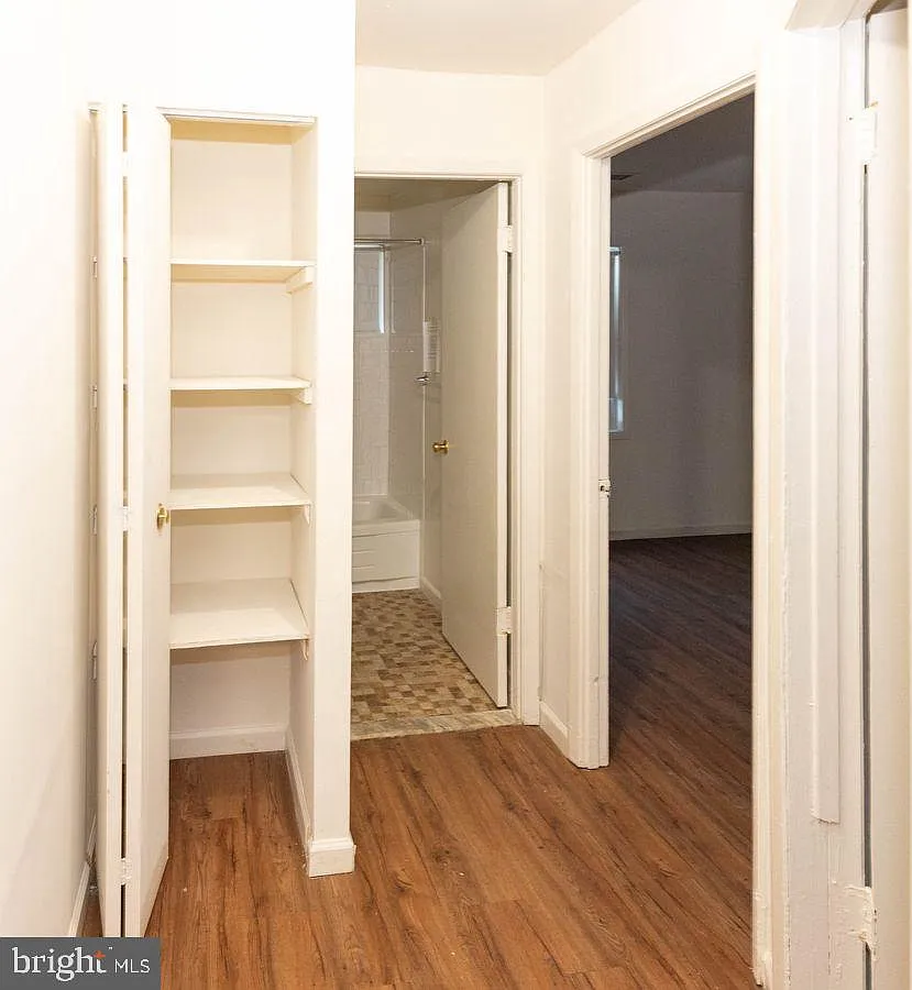 2 bed, $1,350 — Photo 4