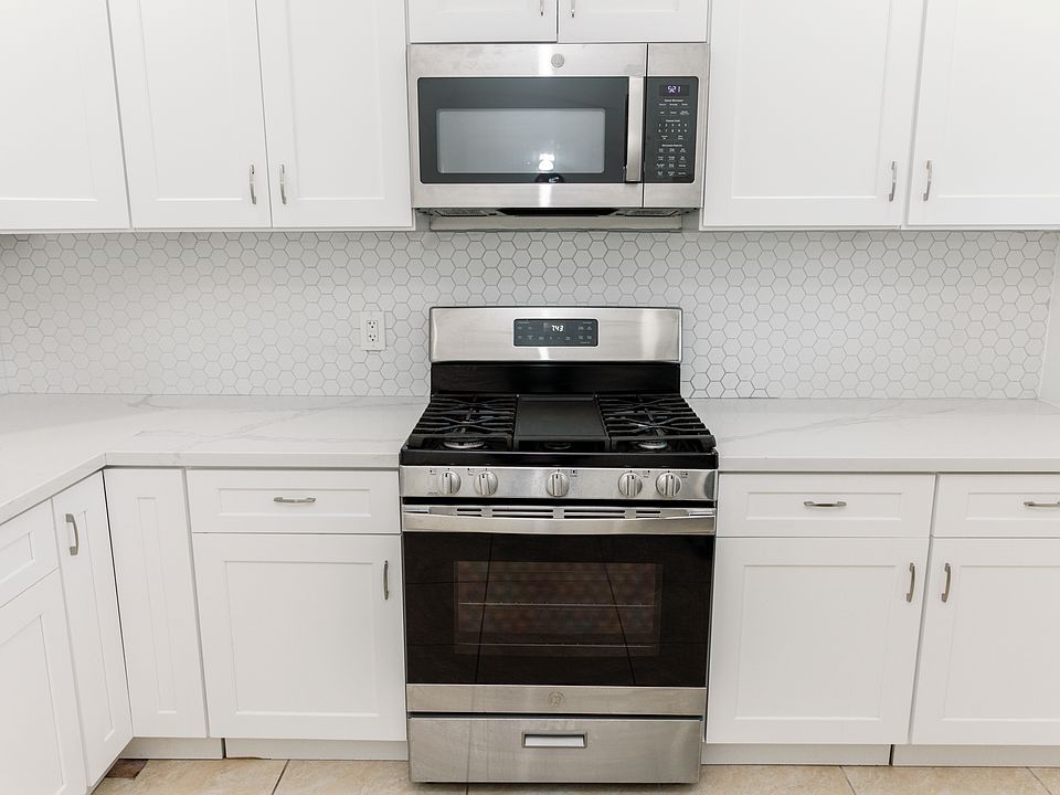 1st image of 550 Garfield Ave