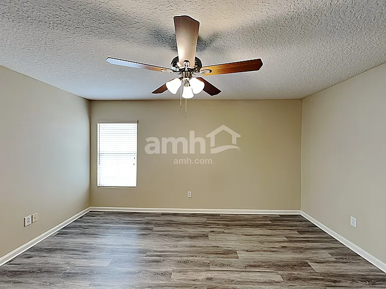 62 Marisco Way — Photo 9