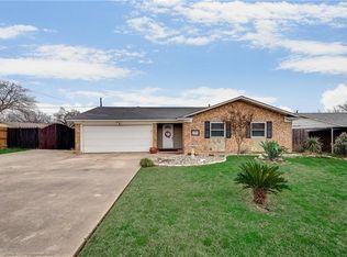 6124 Whitley Rd, Watauga, TX 76148