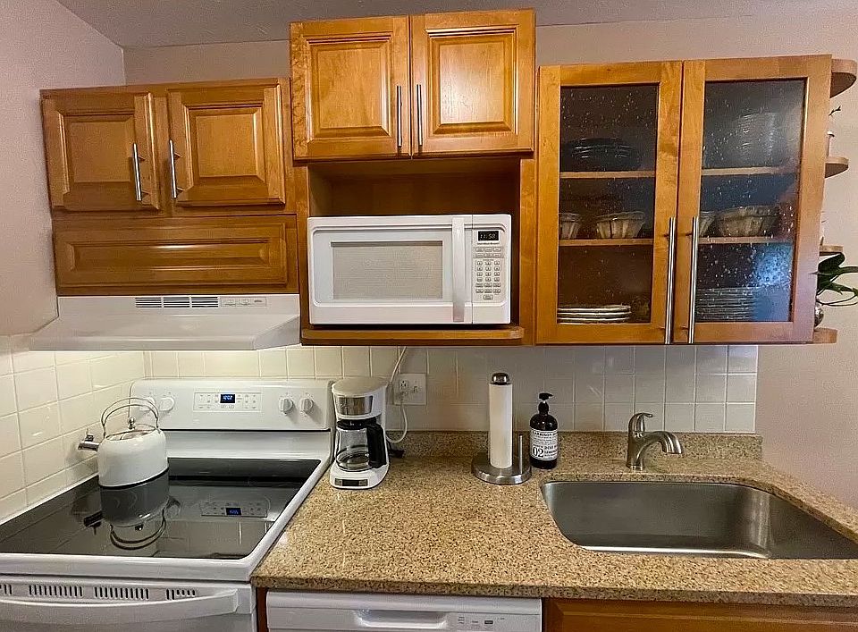 Kitchen area. The pictures are representative of the property but the rental does not include furnishings or decorations.