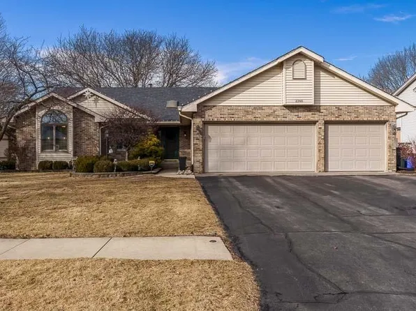 2366 Jonquil Pl, Rockford, IL 61107