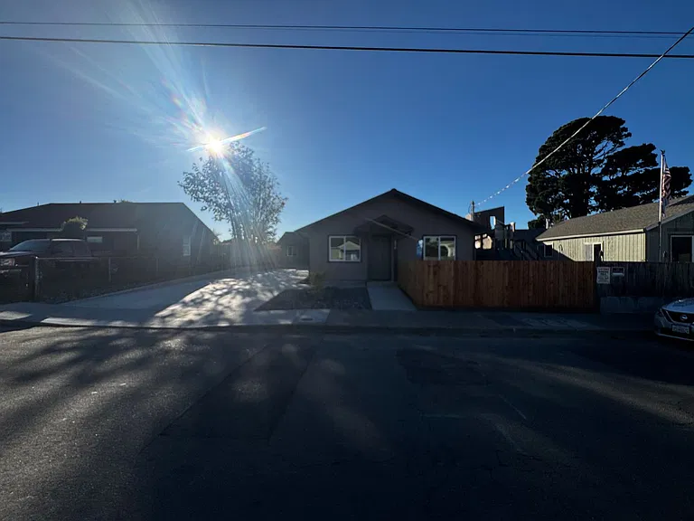 3216 California St — Photo 12