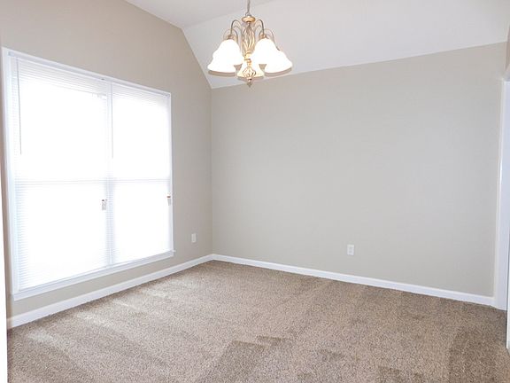 4th image of 1703 Turtle Hill Dr