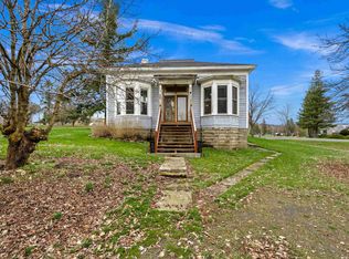 203 E Chestnut St, Farmington, WA 99128