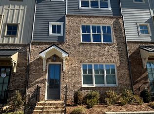 6085 Cushing Cir, Norcross, GA 30071