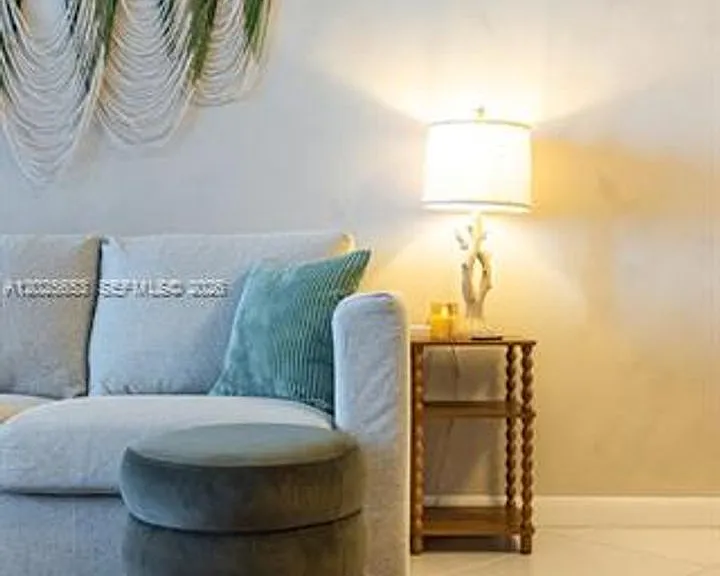 2301 Collins Ave #519 — Photo 40
