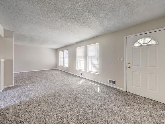 3rd image of 8008 E 120th St