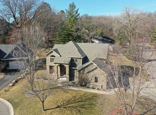 6551 Bissen Cir, Hopkins, MN 55343