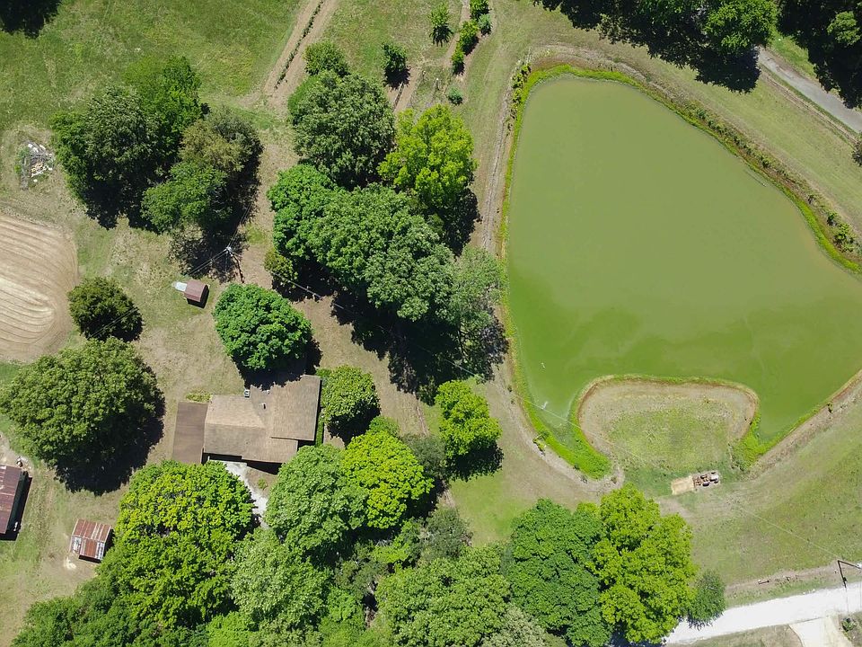 1st image of 188 Higgins Rd