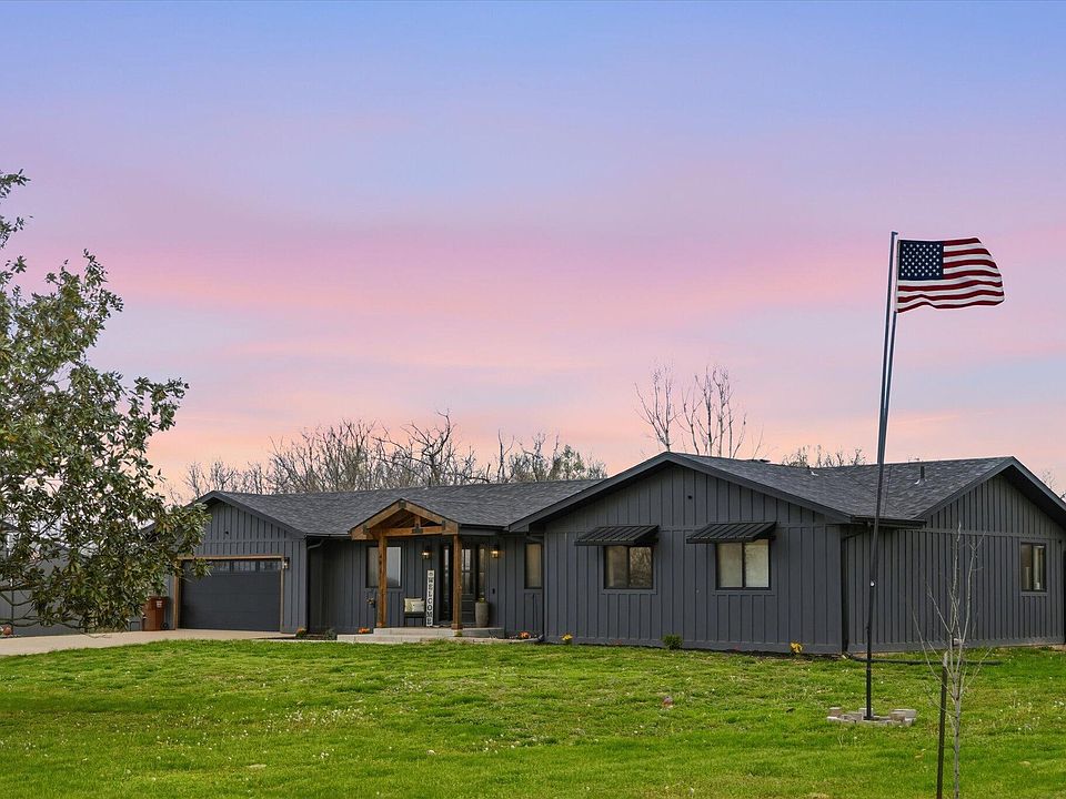 1st image of 493 Spring Creek Road
