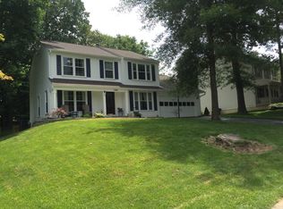 11989 San Ysidro Ct, Woodbridge, VA 22192
