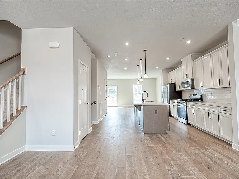 315 Telluride Ln — Photo 6
