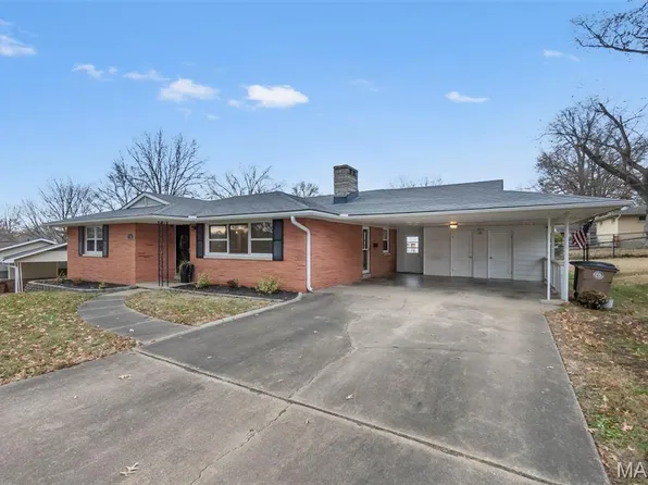 2542 Fairlane Dr, Cape Girardeau, MO 63701