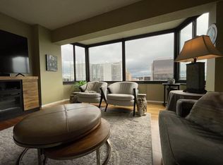 207 5th Ave SW APT 1005, Rochester, MN 55902