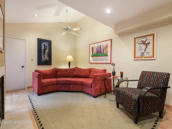 3rd image of 632 Onwentsia Ave #632