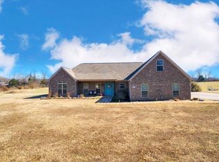 225 Gibson Cemetery Rd, Humboldt, TN 38343