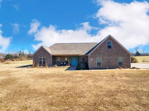 225 Gibson Cemetery Rd, Humboldt, TN 38343