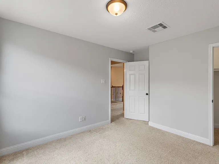 11119 Hayden Falls Dr — Photo 35