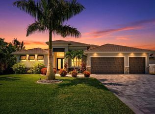 15672 Lakeland Cir, Port Charlotte, FL 33981