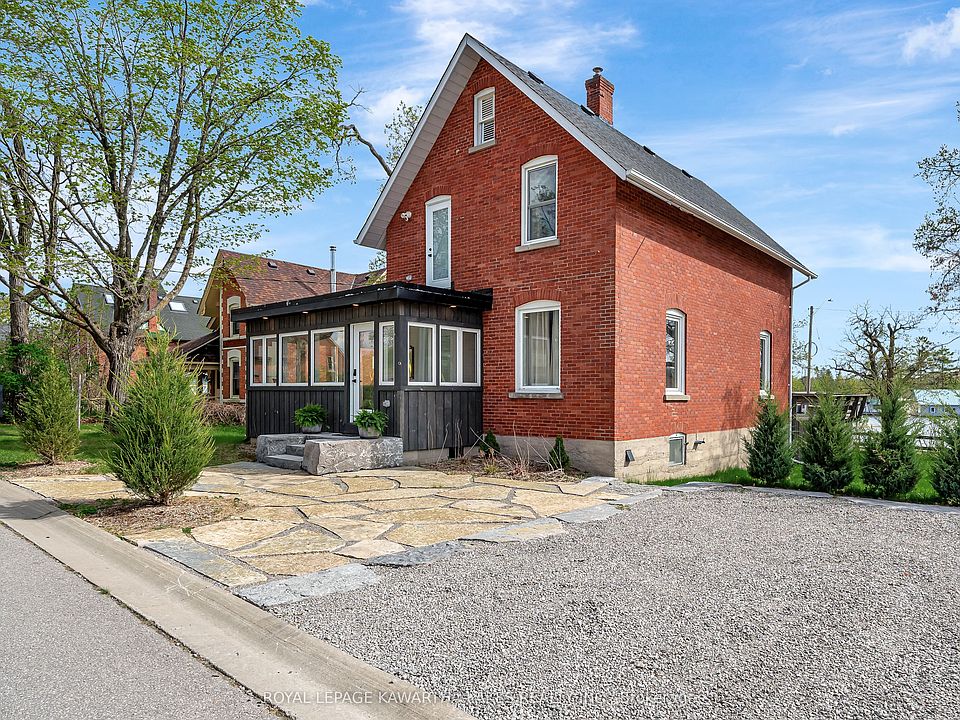 1st image of 45 Oak St