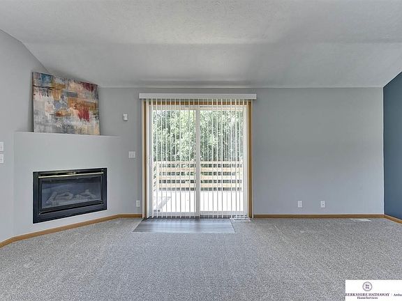 3rd image of 6628 N 116th Cir