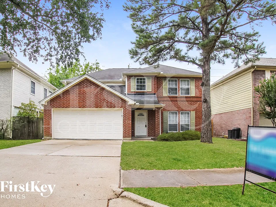 14827 Willow Hearth Dr