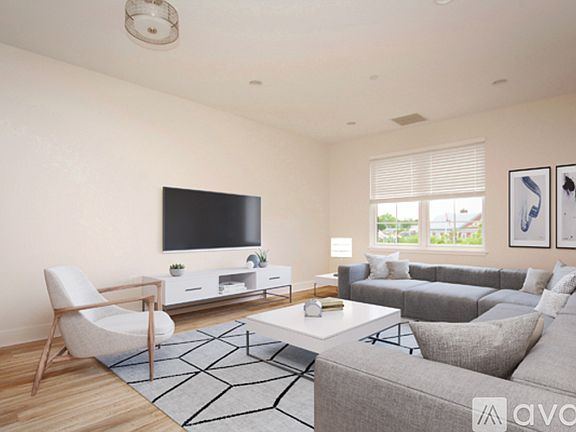 3rd image of 26 New Derby St #208E