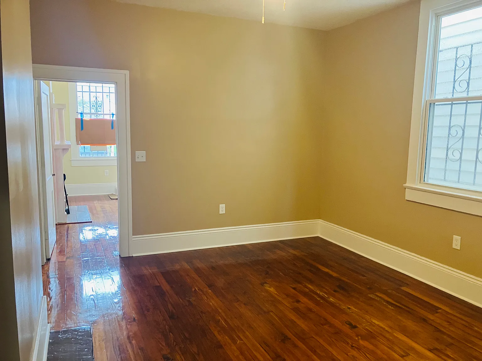 2 bed, 1000 sqft, $1,250 — Photo 4