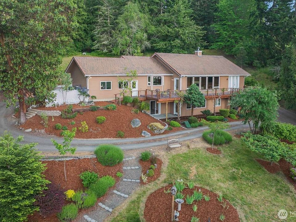 1st image of 823 Fox Hollow Road