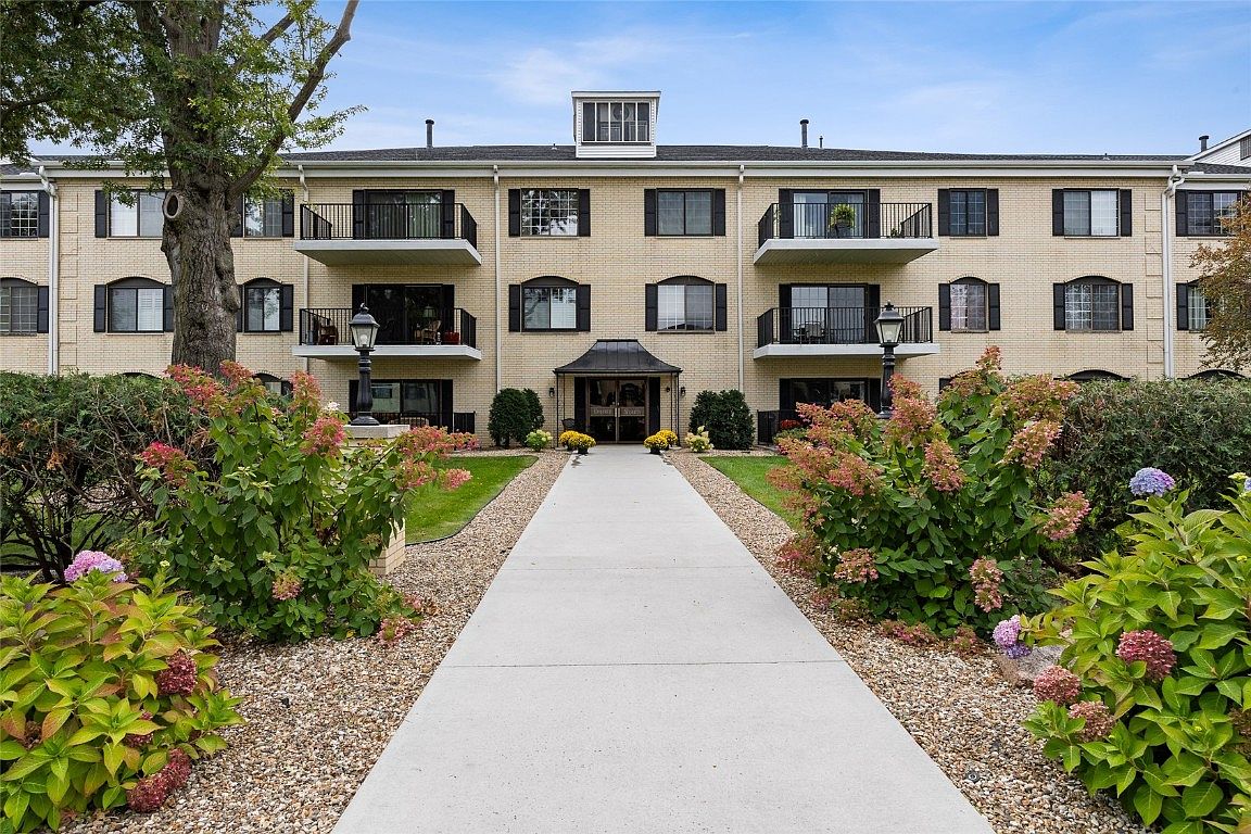 100 Thompson Dr SE APT 116, Cedar Rapids, IA 52403 Zillow