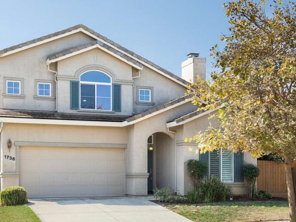1st image of 1736 Dunsmuir Way