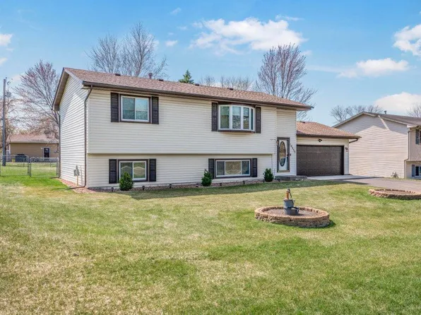 10253 101st Ave N, Maple Grove, MN 55369
