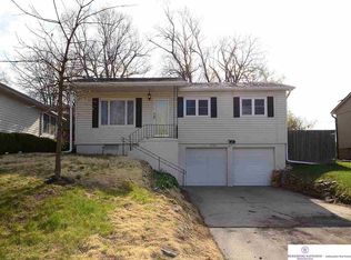 6735 N 63rd St, Omaha, NE 68152