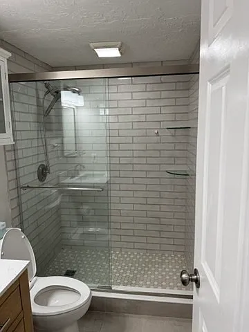 116 Burkhall St #O — Photo 12
