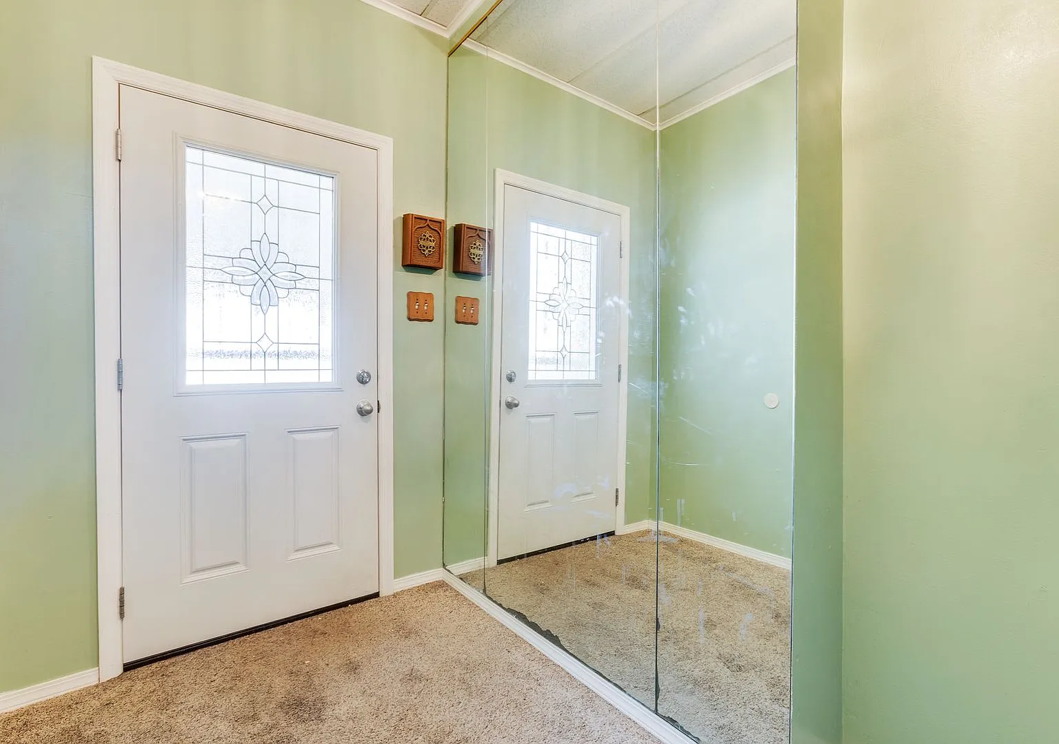 Available Now! 3 Bed, 2 Bath Amazing House In Allentown — Photo 4