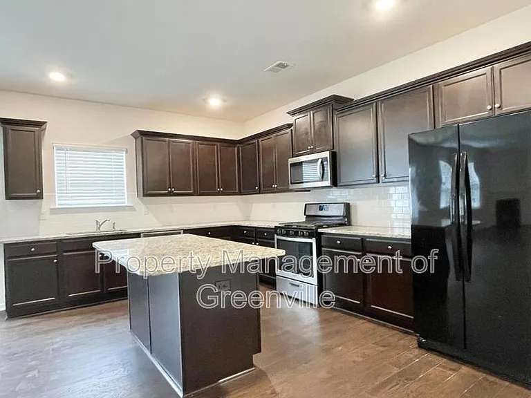 301 Millridge Rd — Photo 2