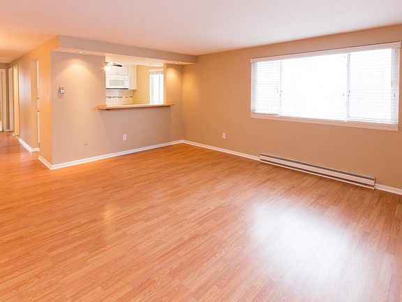 Family Room 1