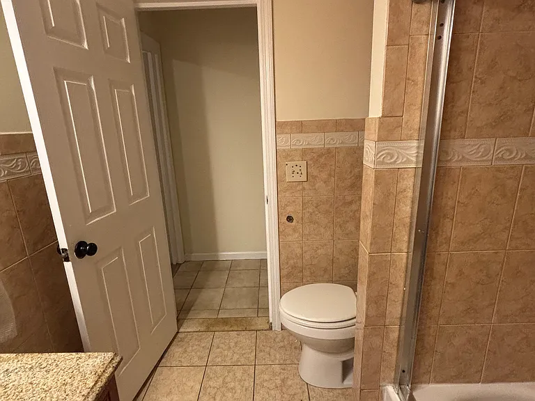 272 Greenwich Ave #2 — Photo 9