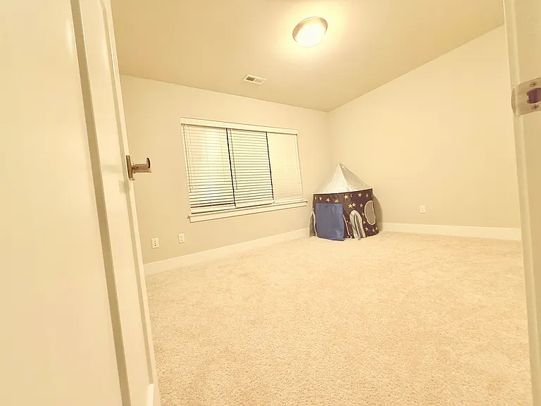 21327 43rd Dr SE — Photo 12