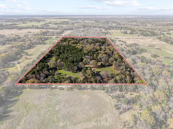 2nd image of 528 County Road 1120