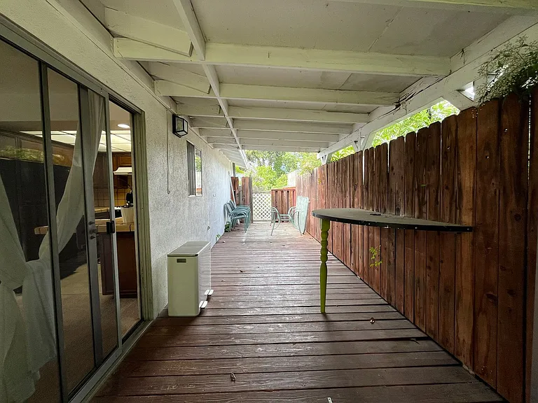 5710 Jumilla Ave #A — Photo 9