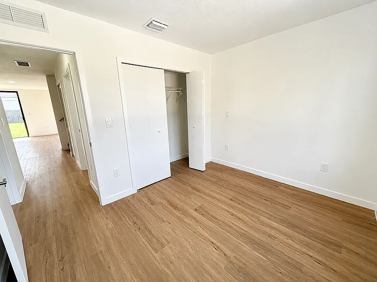 12556 SW 194th St #1 — Photo 17